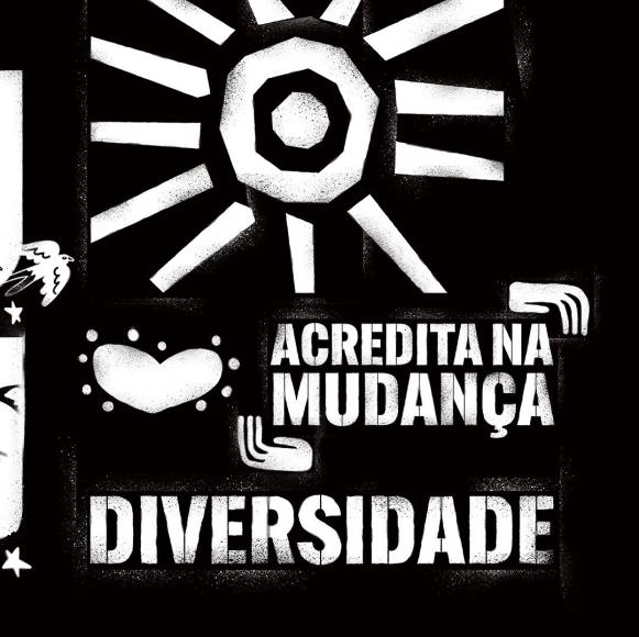 Jovens entre os 14 e os 18 anos com projeto de empoderamento Jovens entre os 14 e os 18 anos com projeto de empoderamento