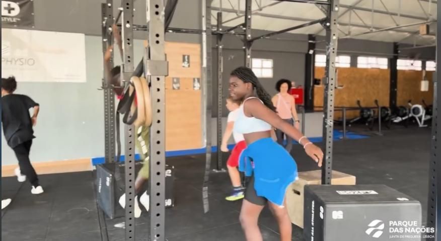 Ningu&eacute;m p&aacute;ra neste ver&atilde;o