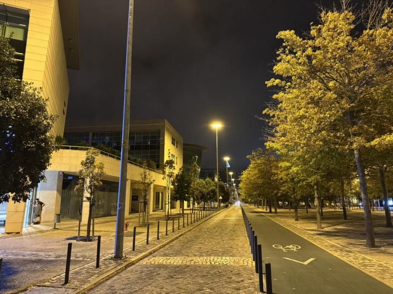 Resposta ilumina&ccedil;&atilde;o Rua do P&oacute;lo Sul e Alameda dos Oceanos