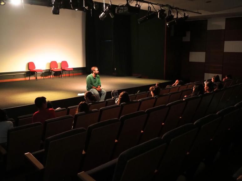 Teatro infantil e juvenil t&ecirc;m novos talentos