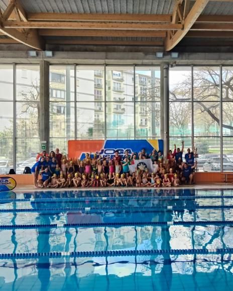 Joga Lisboa na Piscina do Oriente