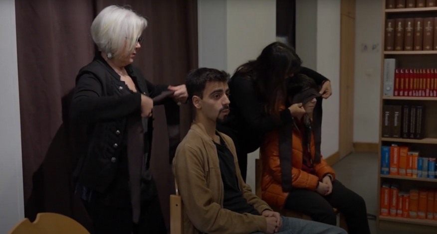 Teatro das Na&ccedil;&otilde;es apresenta "APURA"