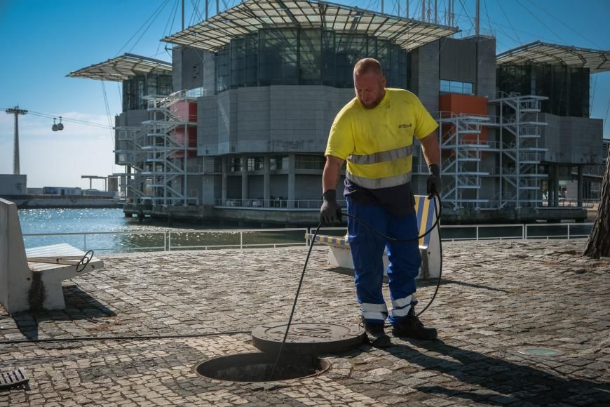 Limpeza de sumidouros