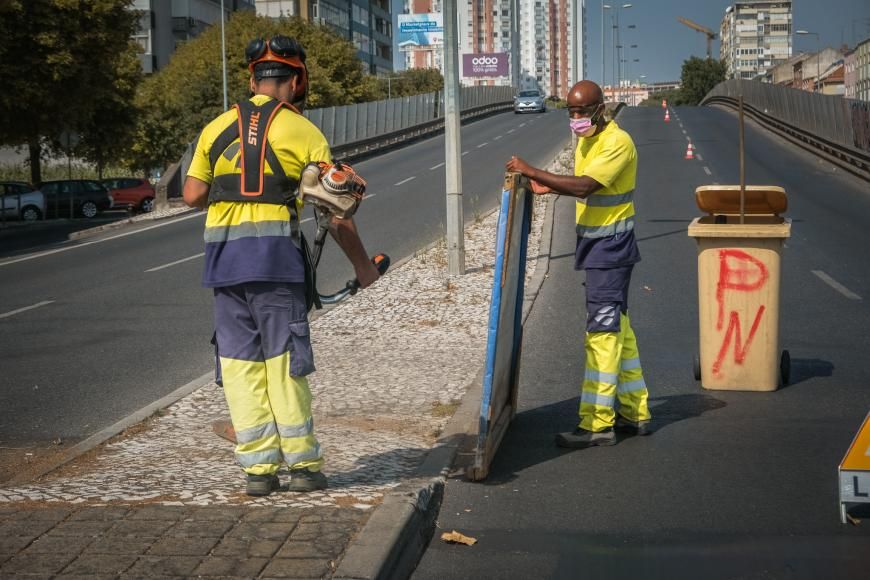 Deservagem separador central