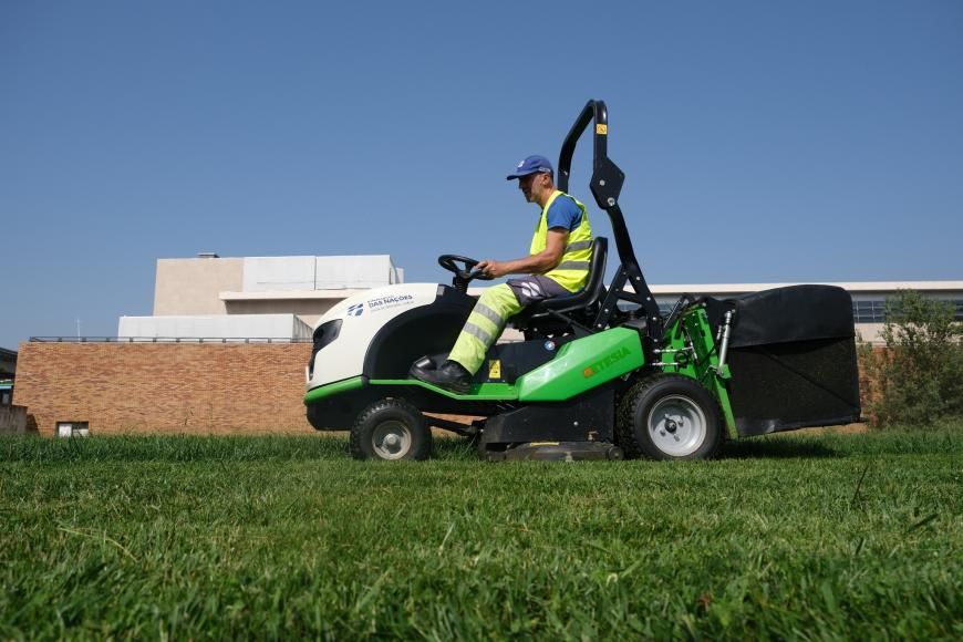 Manuten&ccedil;&atilde;o Espa&ccedil;os Verdes