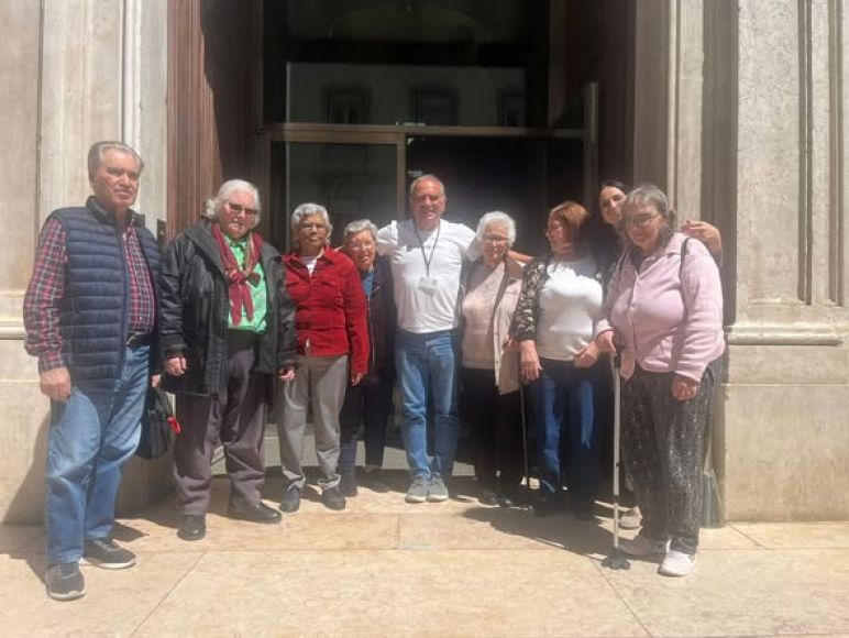 Seniores do Centro de Dia visitam Museu do Dinheiro
