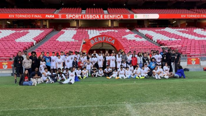CCL fecha temporada com conv&iacute;vio no Est&aacute;dio da Luz