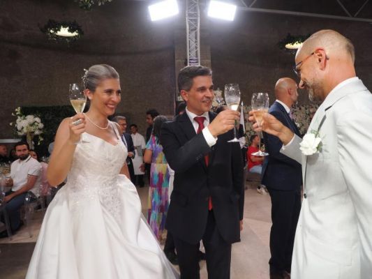 Noivos de Santos Ant&oacute;nio j&aacute; est&atilde;o casados