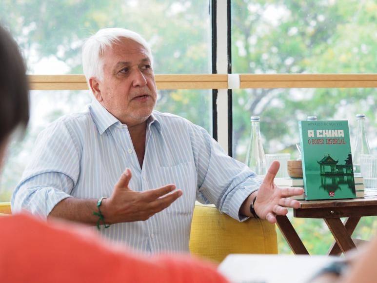 &ldquo;Em Macau n&atilde;o se falava em pol&iacute;tica, falava-se na honra de ser portugu&ecirc;s&rdquo;