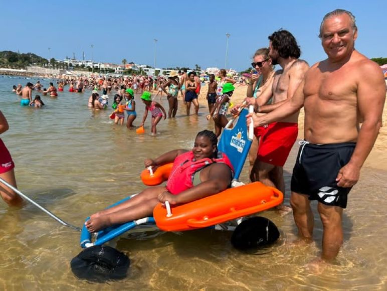 A alegria de estar na praia