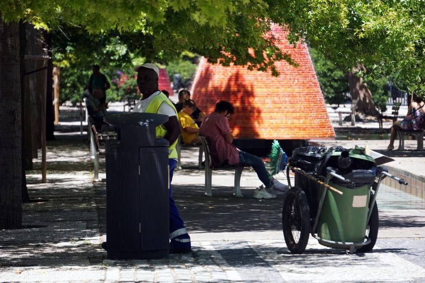 Repara&ccedil;&atilde;o e limpeza no Espa&ccedil;o P&uacute;blico